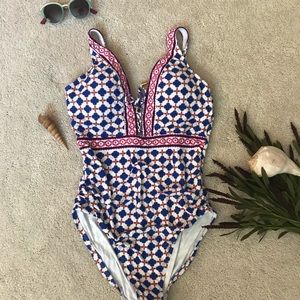 La Blanca-One Piece Bathing Suit NWT